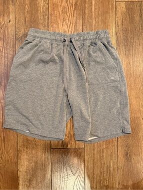 SALE 🛍️ Women’s Gray Active Knit Shorts - Comfortable Everyday Wear